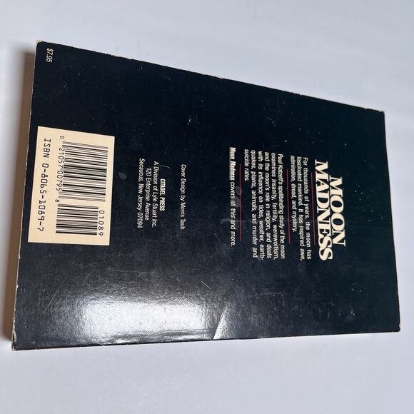 Moon Madness & Other Effects of the Full Moon By Paul Katzeff PB Book Occult - Picture 3 of 8